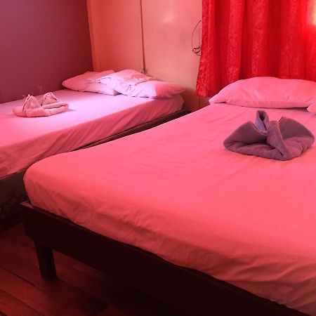 Luzon Inn Виган Екстериор снимка