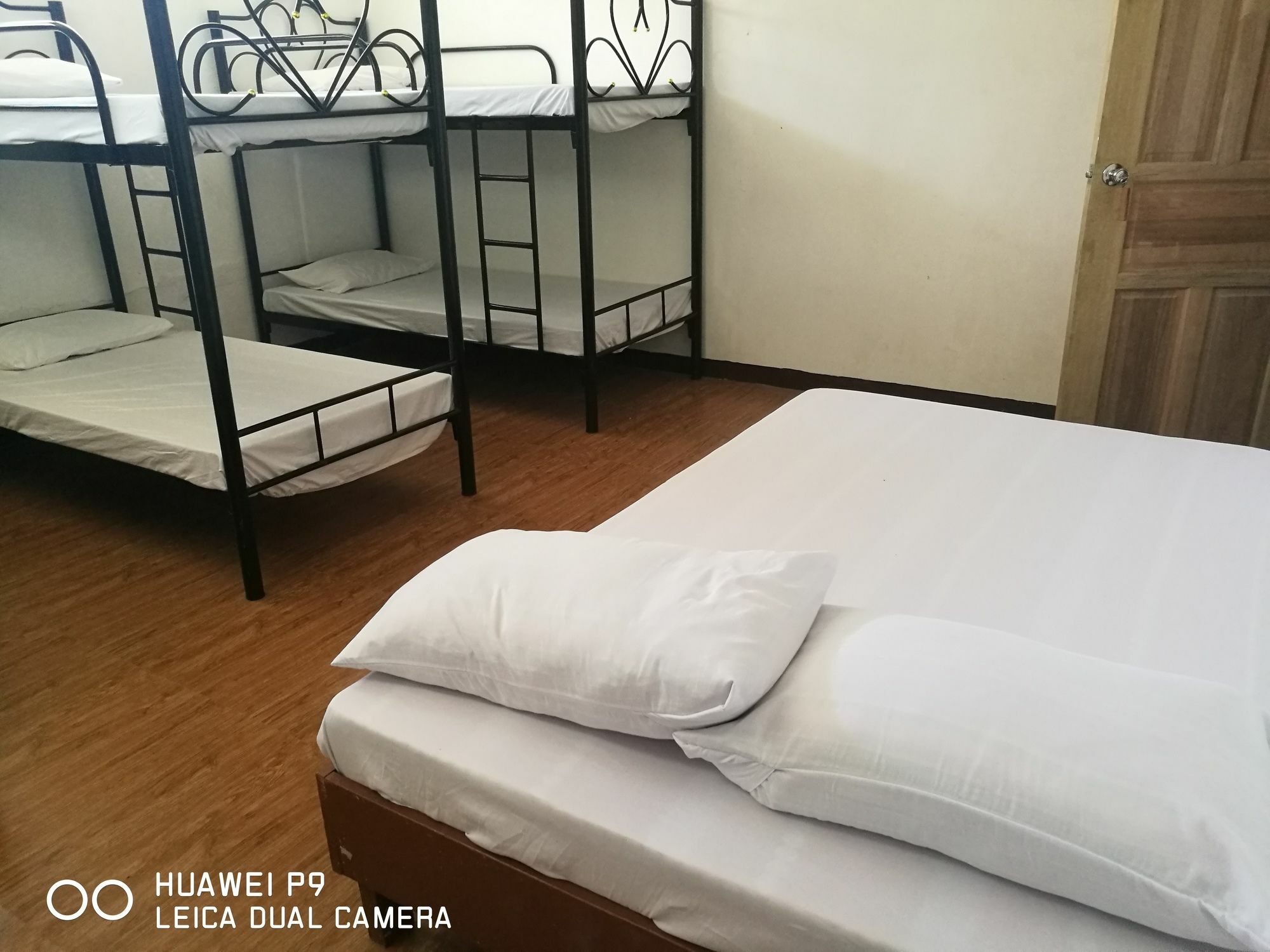Luzon Inn Виган Екстериор снимка