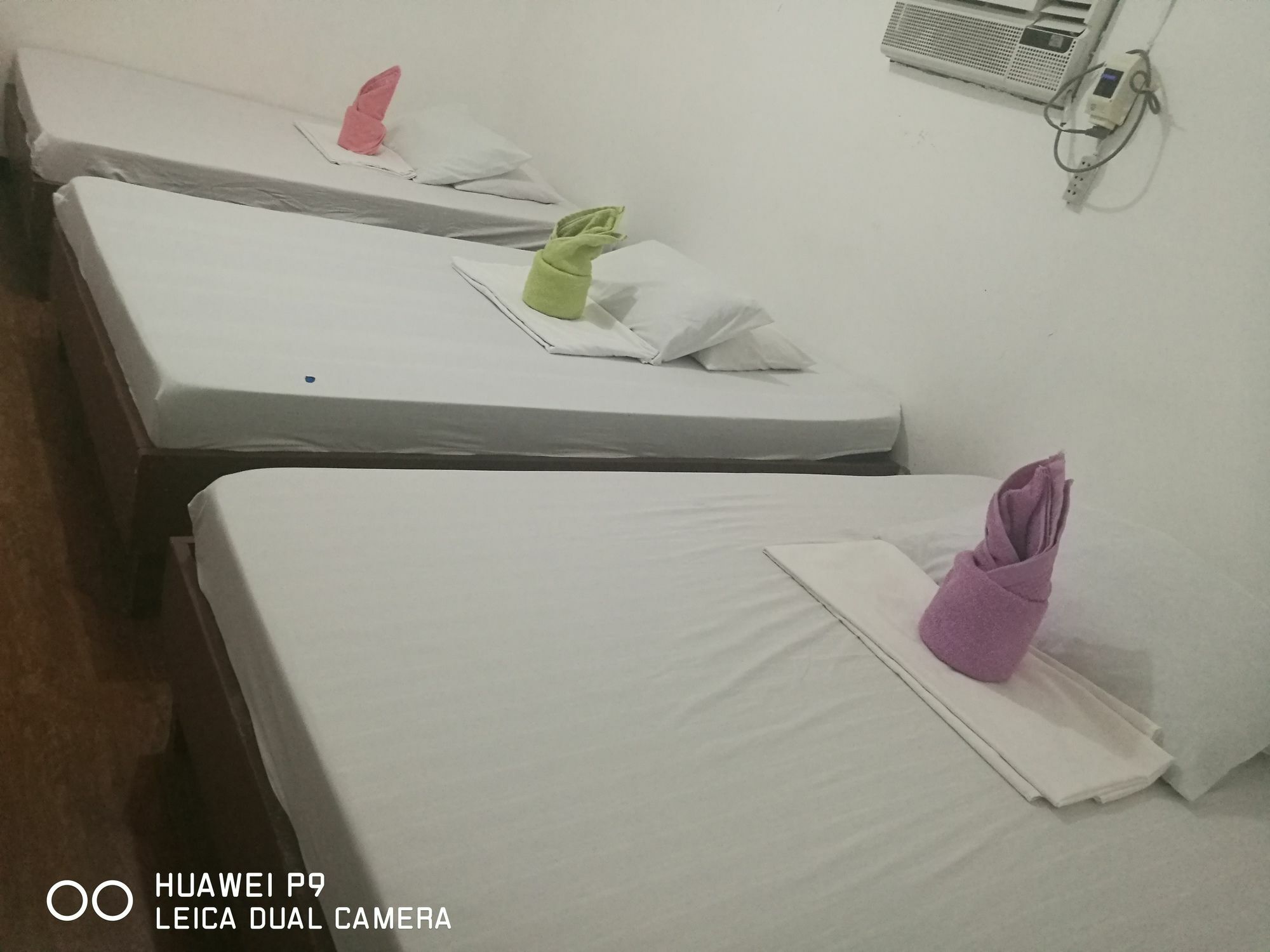 Luzon Inn Виган Екстериор снимка